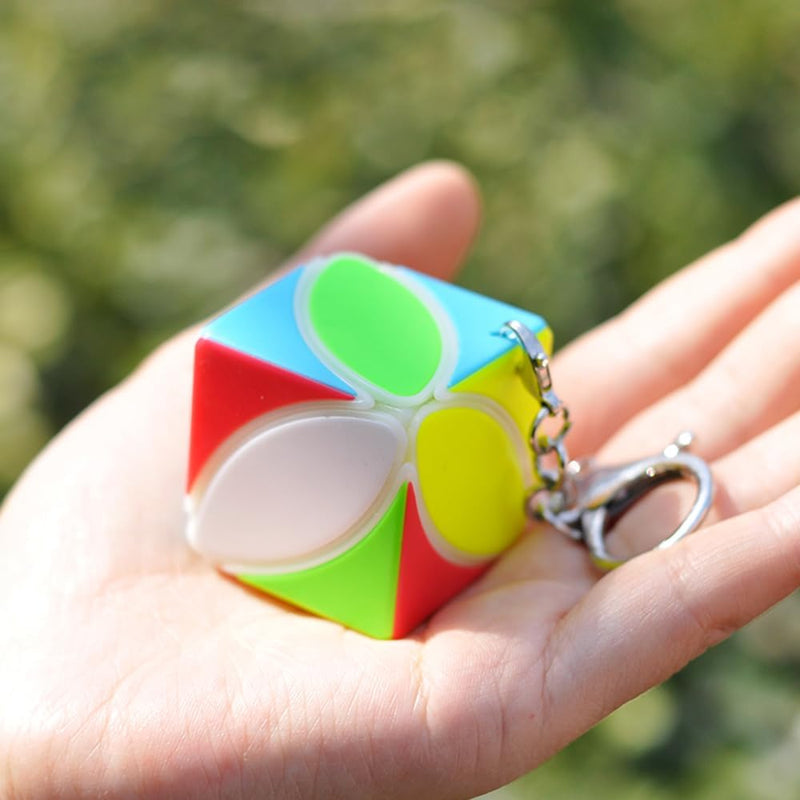 D ETERNAL Ivy Leaf Keychain Cube High Speed Stickerless Puzzle Magic Cube for Boys & Girls